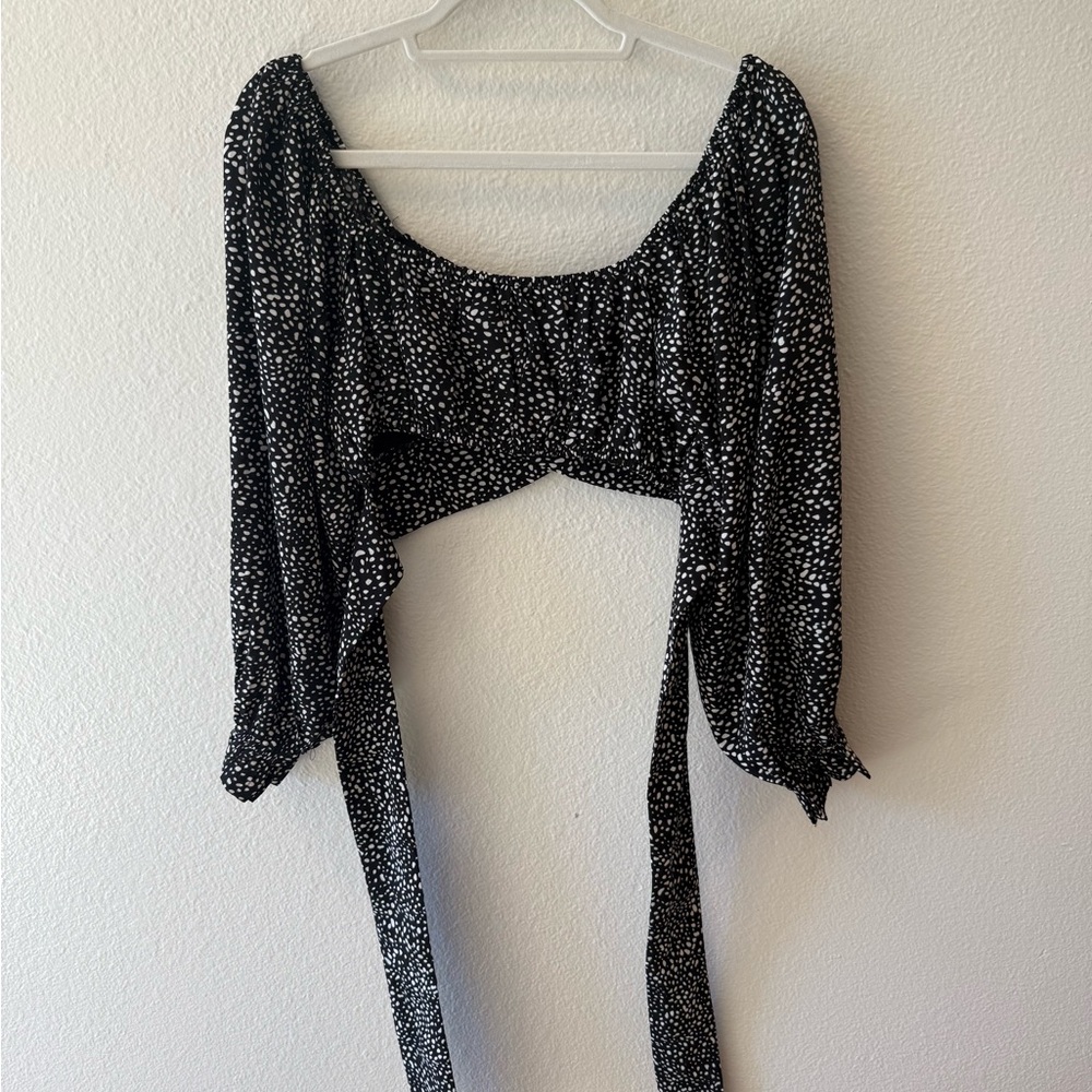 Altar'd State Black and White Speckled Blouse